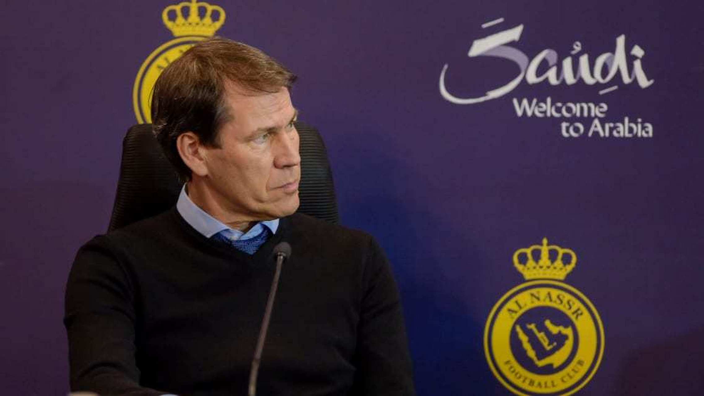 在c罗加盟利雅得胜利3个月后,主教练鲁迪-加西亚"下课"了.