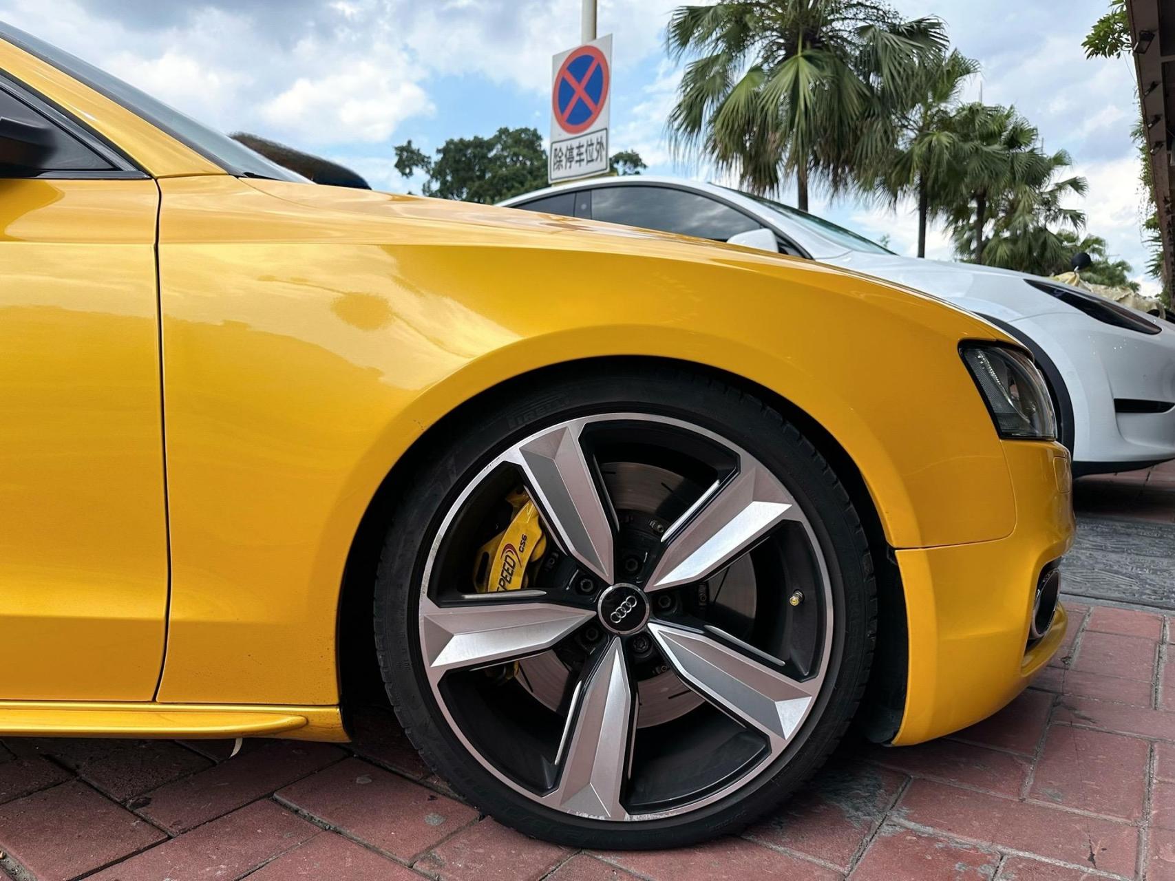 【汽车改色】奥迪rs5·超亮金属枫叶黄.