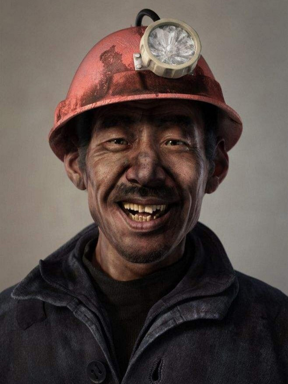 煤矿工人真实照片图片