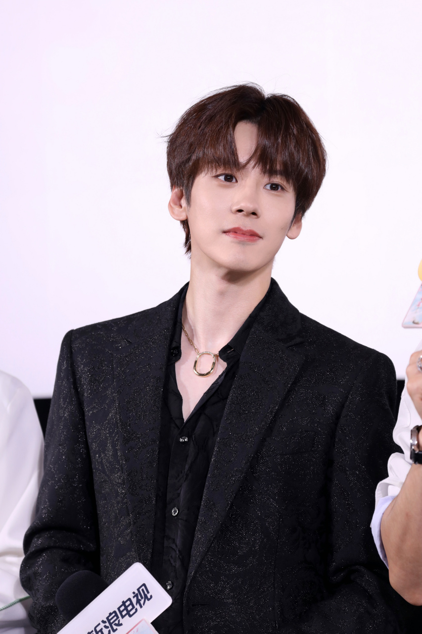 02│ #狐妖小红娘月红篇# ◢||  7015【 #魏哲鸣傲来国三少# 】