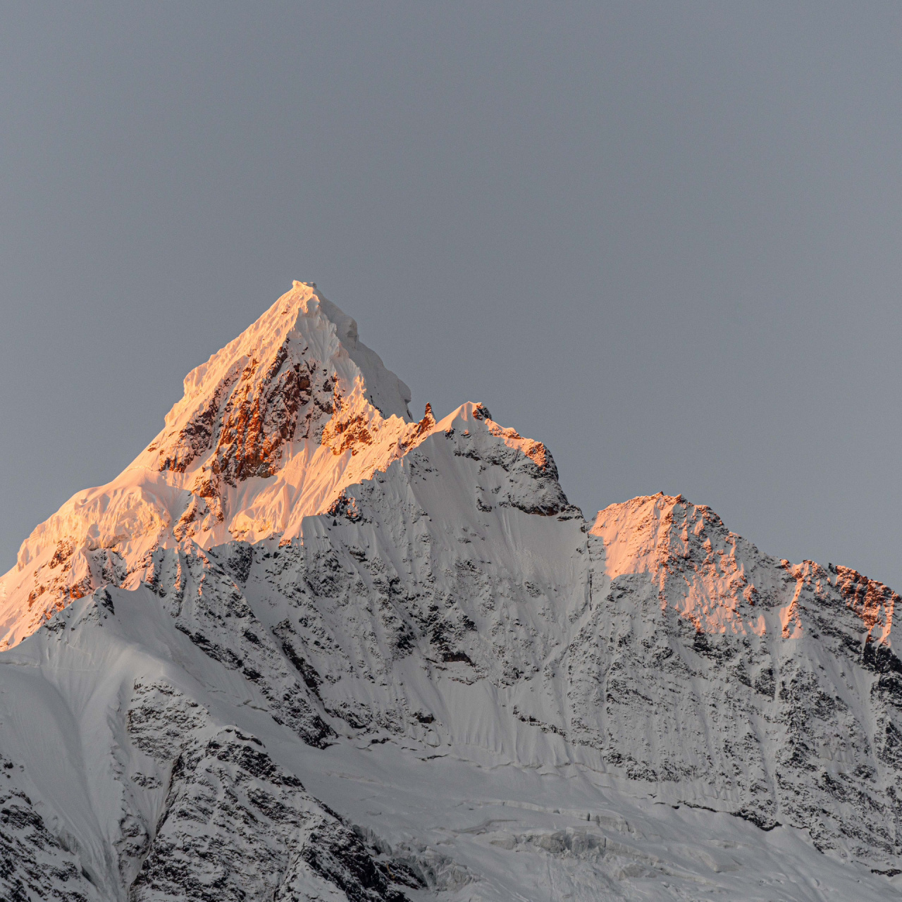 每天醒来都是日照金山,雨崩三日徒步攻略9015 7415在梅里雪山