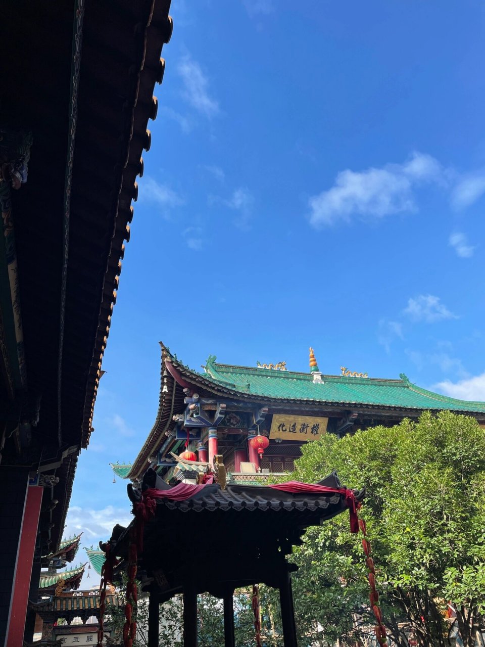 昆明|都说灵验的万寿宫求签 画画 两个朋友都说这个道观求签特别灵验