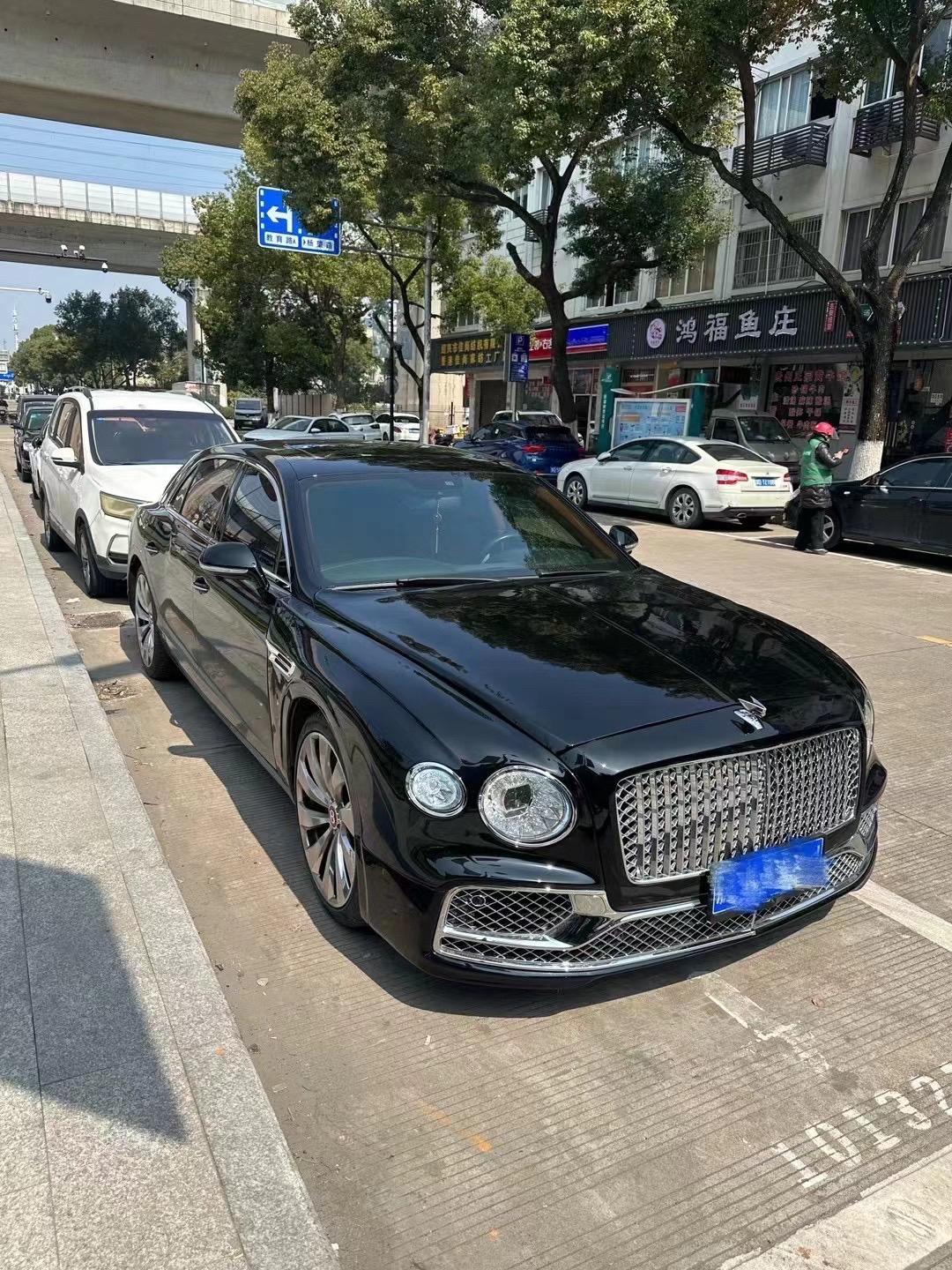 18年 v8s 高功率 宾利飞驰 全部升级最新款