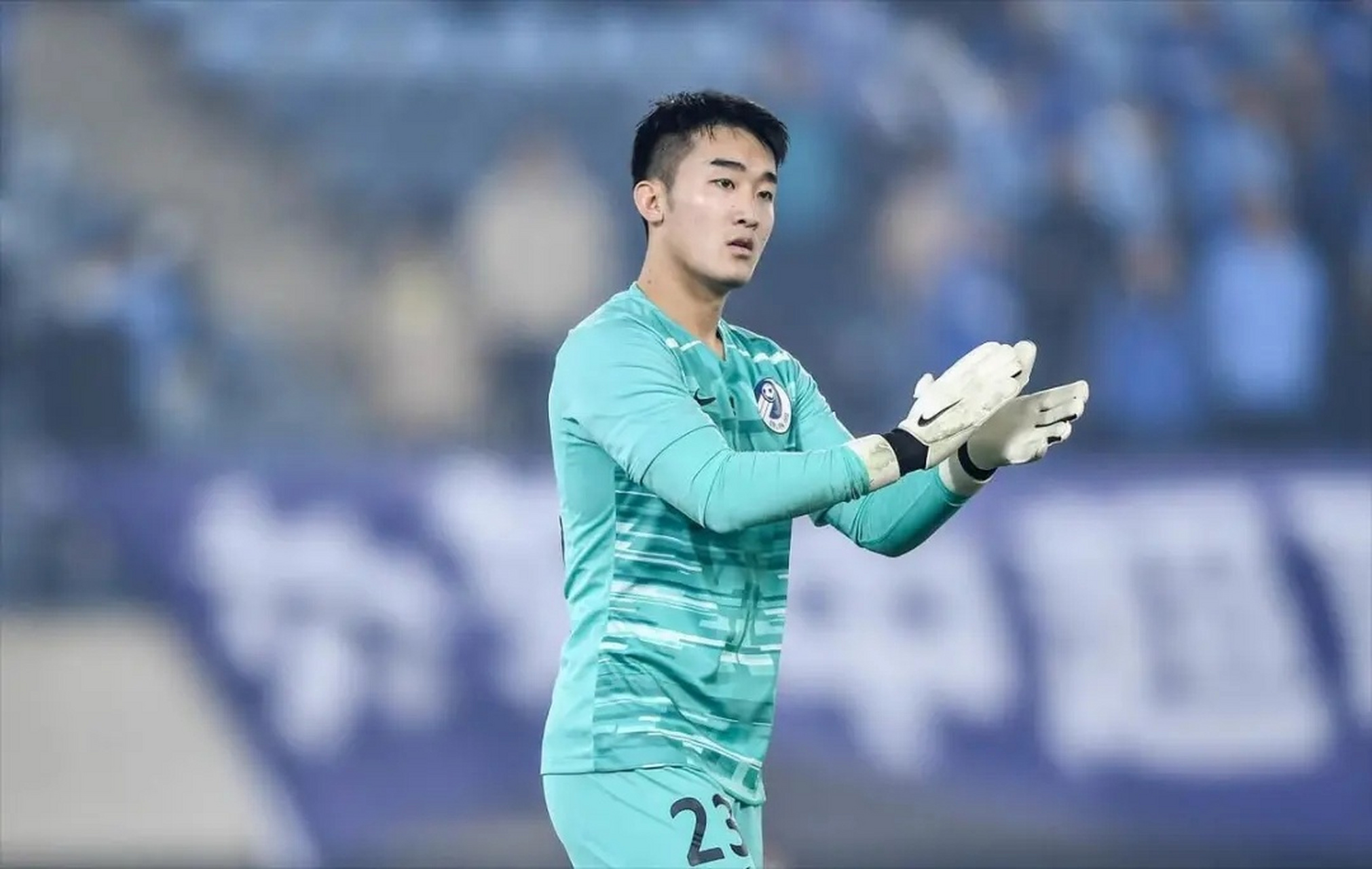 大连人##中超联赛##超话创作官# 李学博将租借加盟中甲新军丹东腾越