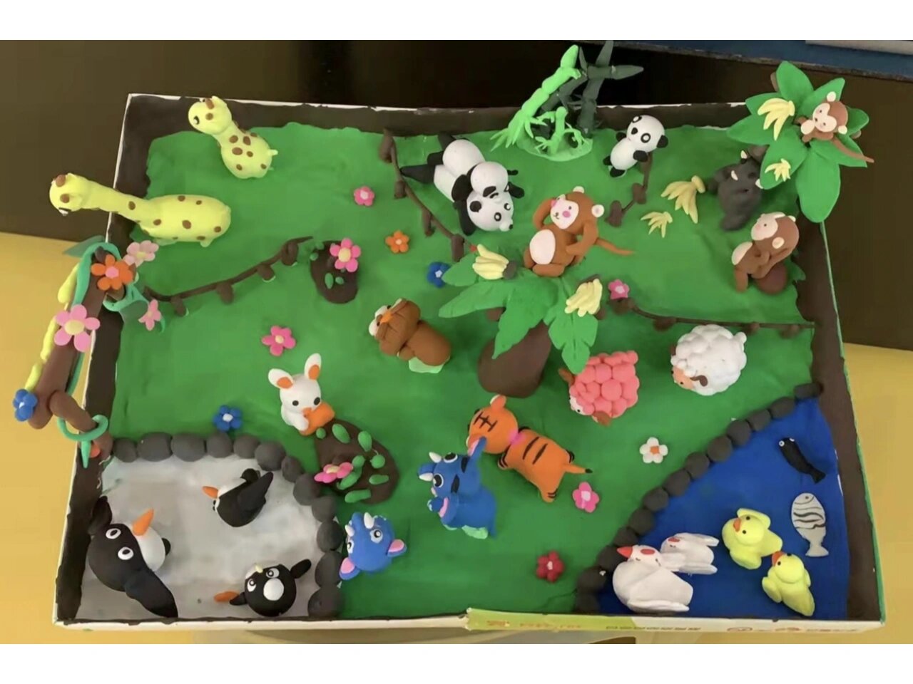 彩泥作品 动物园