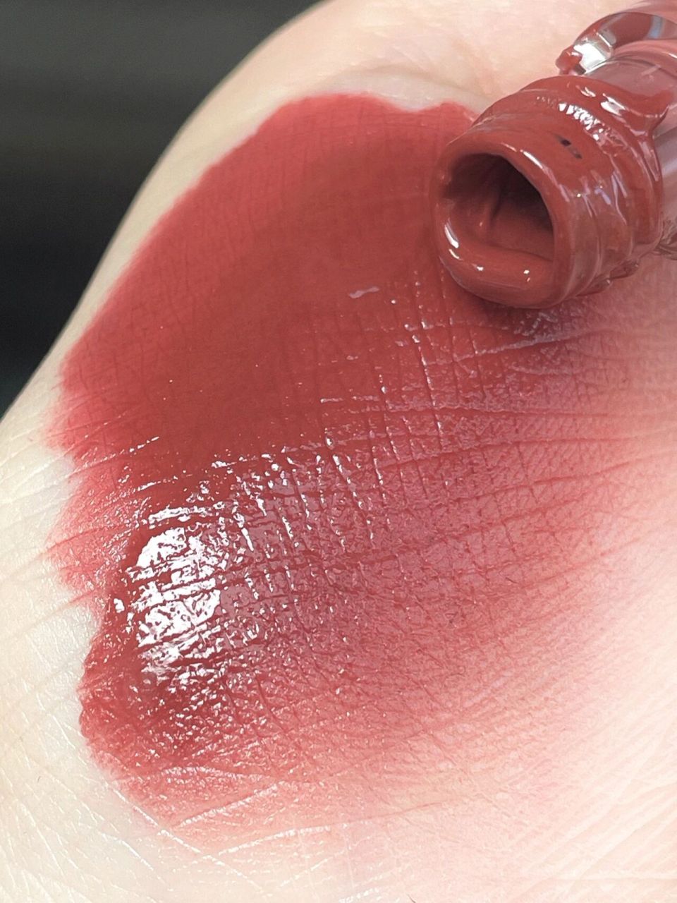 阿玛尼200|红管丝绒7515绝美吃土色 阿玛尼红管丝绒哑光唇釉 200