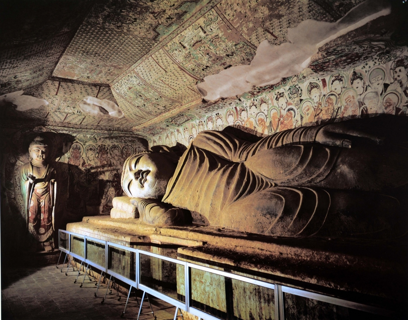 敦煌莫高窟睡佛 敦煌158窟-涅槃佛像-唐代-莫北沐心画敦煌