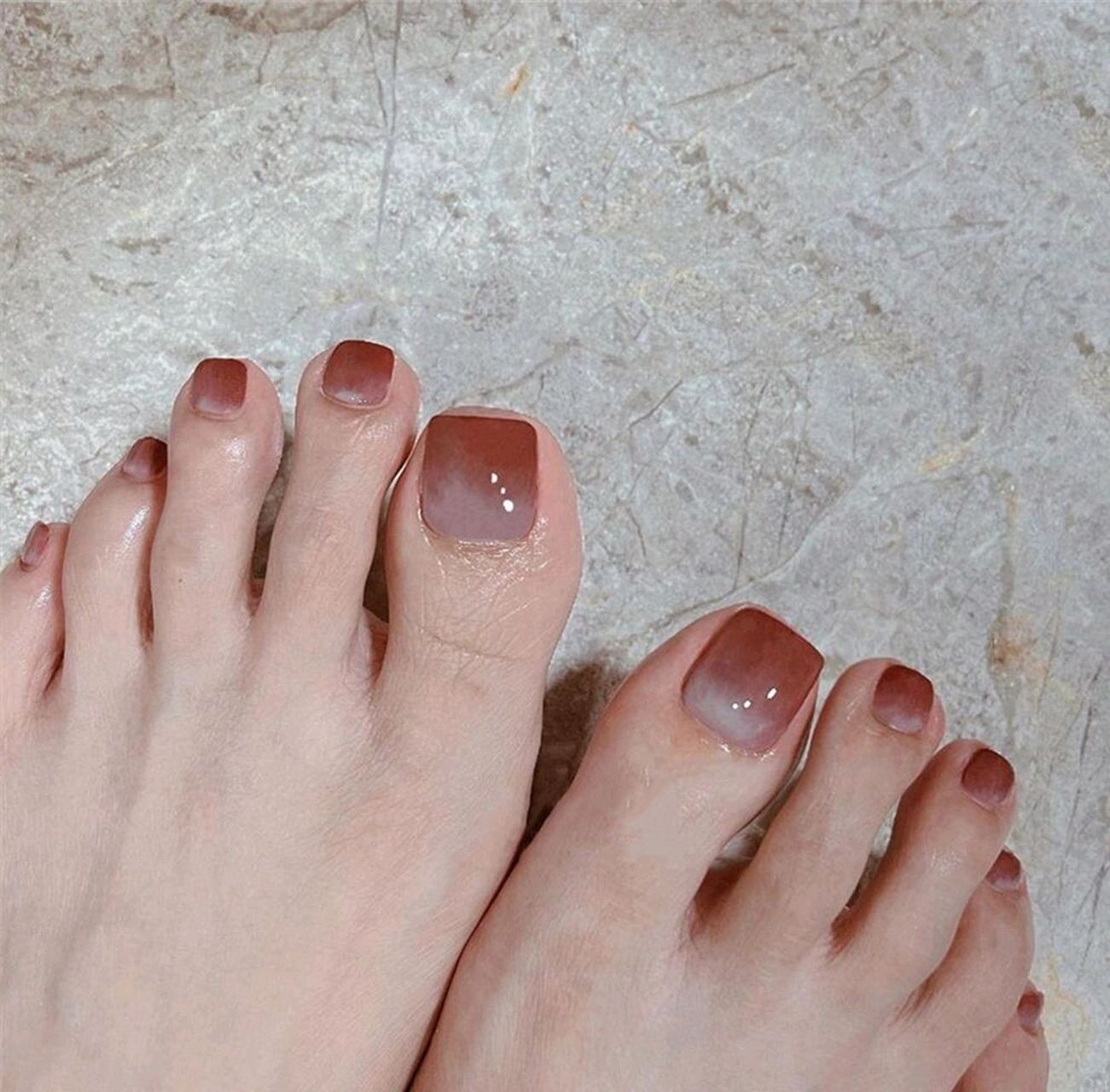 2023新款脚趾甲美甲 来呀～ 脚趾甲也不是只能涂单色～ 花样玩起来