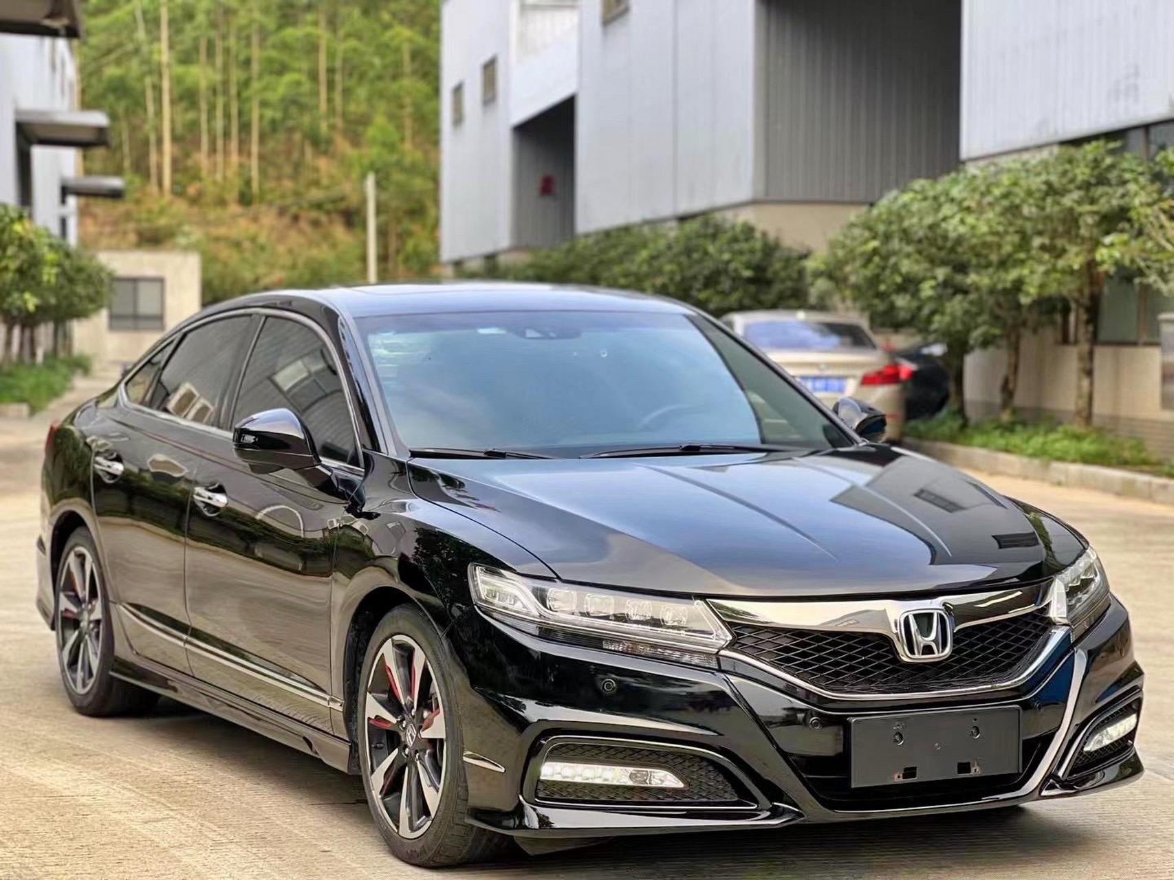 2016年本田思铂睿顶配si.本田最帅的车,没有之一!设计最完美的车型!