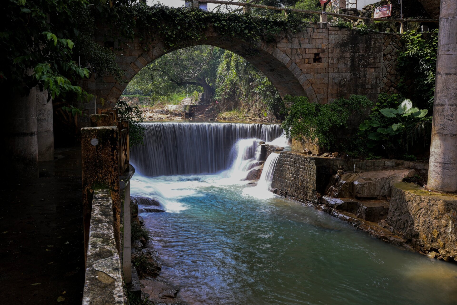 莆田小众景点‖西隐飞瀑 雨后的西隐飞瀑就是夏天的避暑圣地 07市区