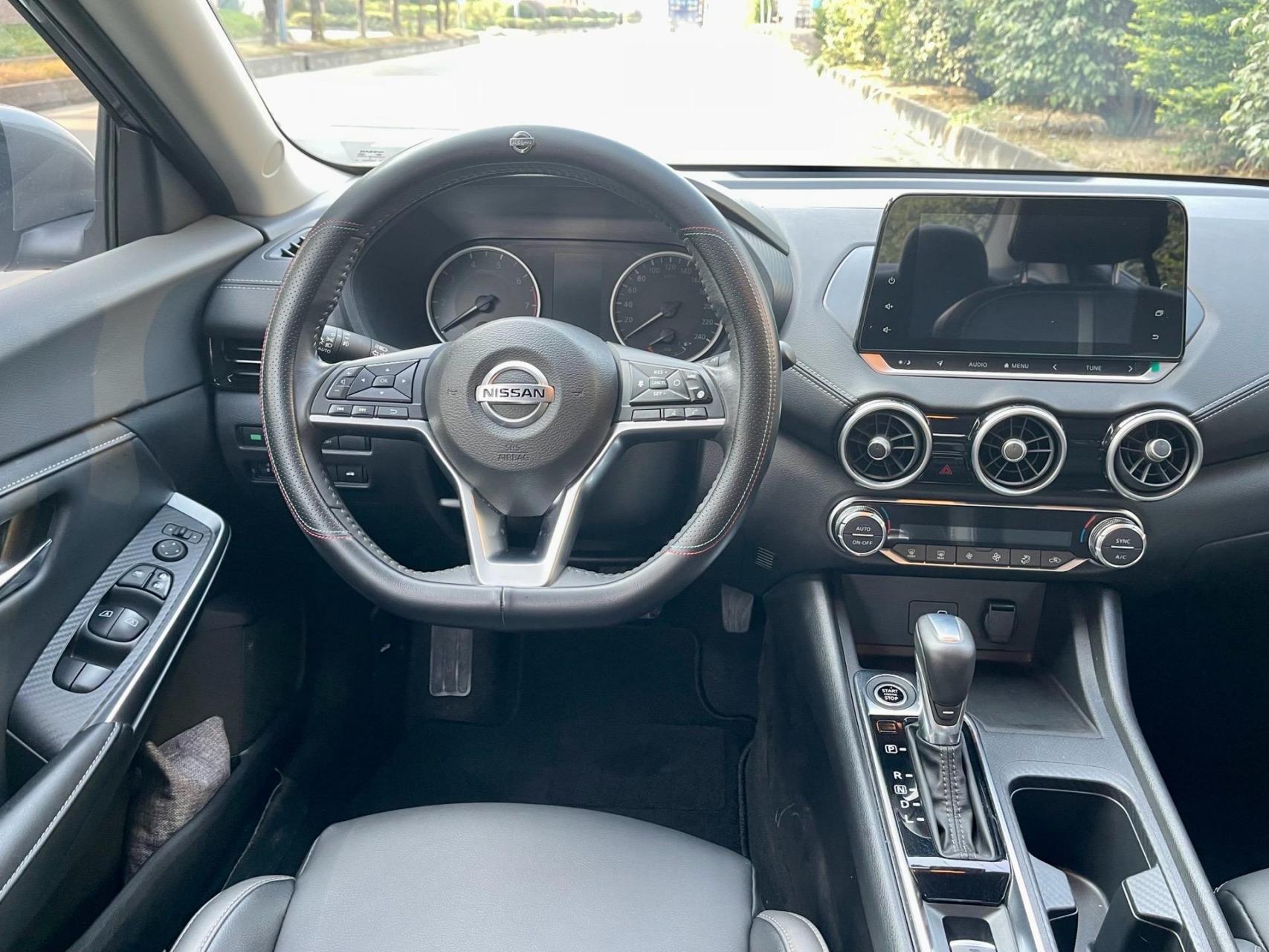 22年22款日产轩逸1.6自动智享版!指导价13.