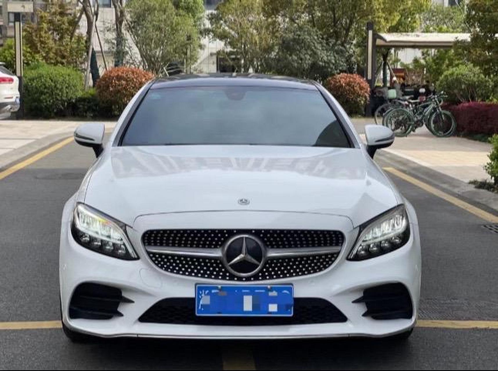 奔驰c260轿跑 coupe 售价:21.