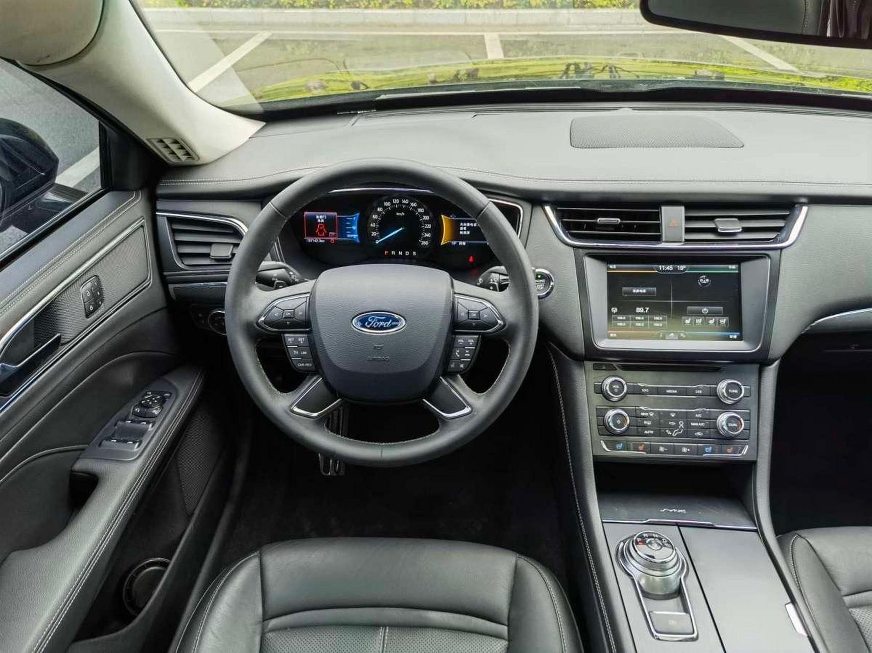 福特 金牛座 2015款 ecoboost 245 时尚型 售价:5.