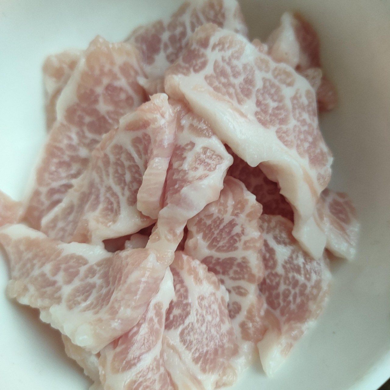 猪肉也有m几吗?感觉拿来烤肉吃油吱吱的,肯定香03