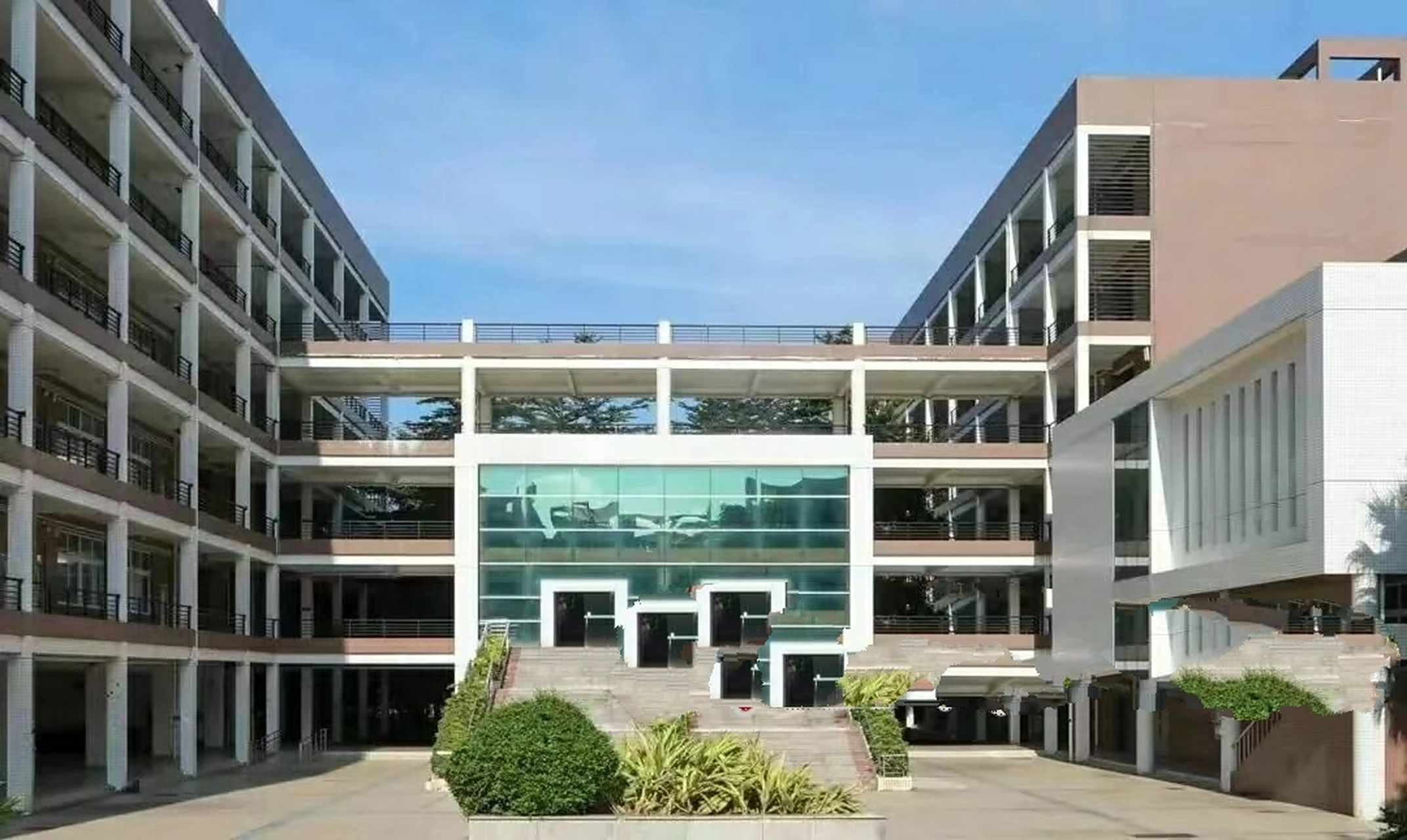 广东农工商(增城校区)咨询必回 广东农工商(增城校区)咨询必回 82