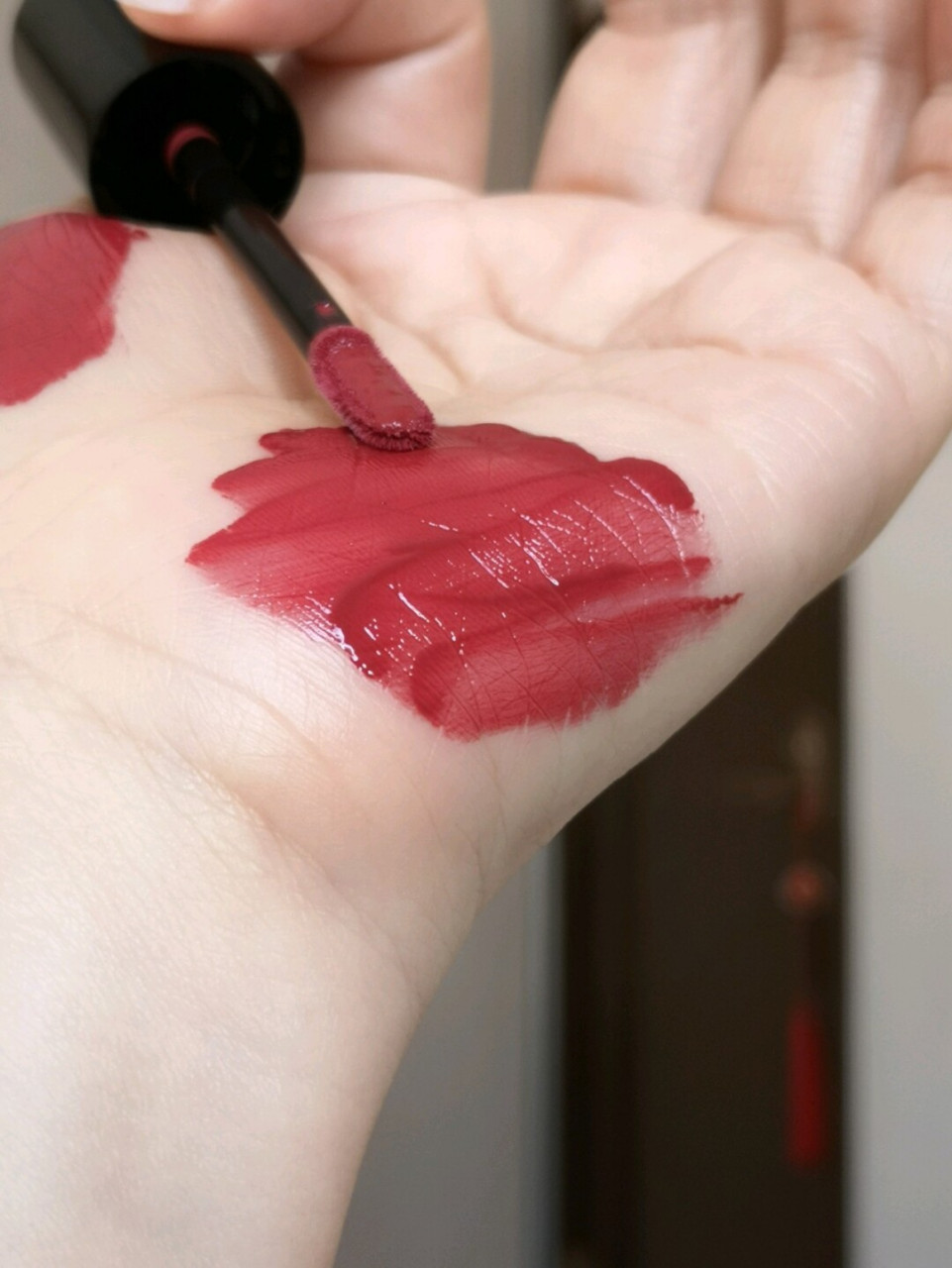 mac新品乳霜唇釉593!和玫瑰豆沙红陷入热恋 78新品速递!