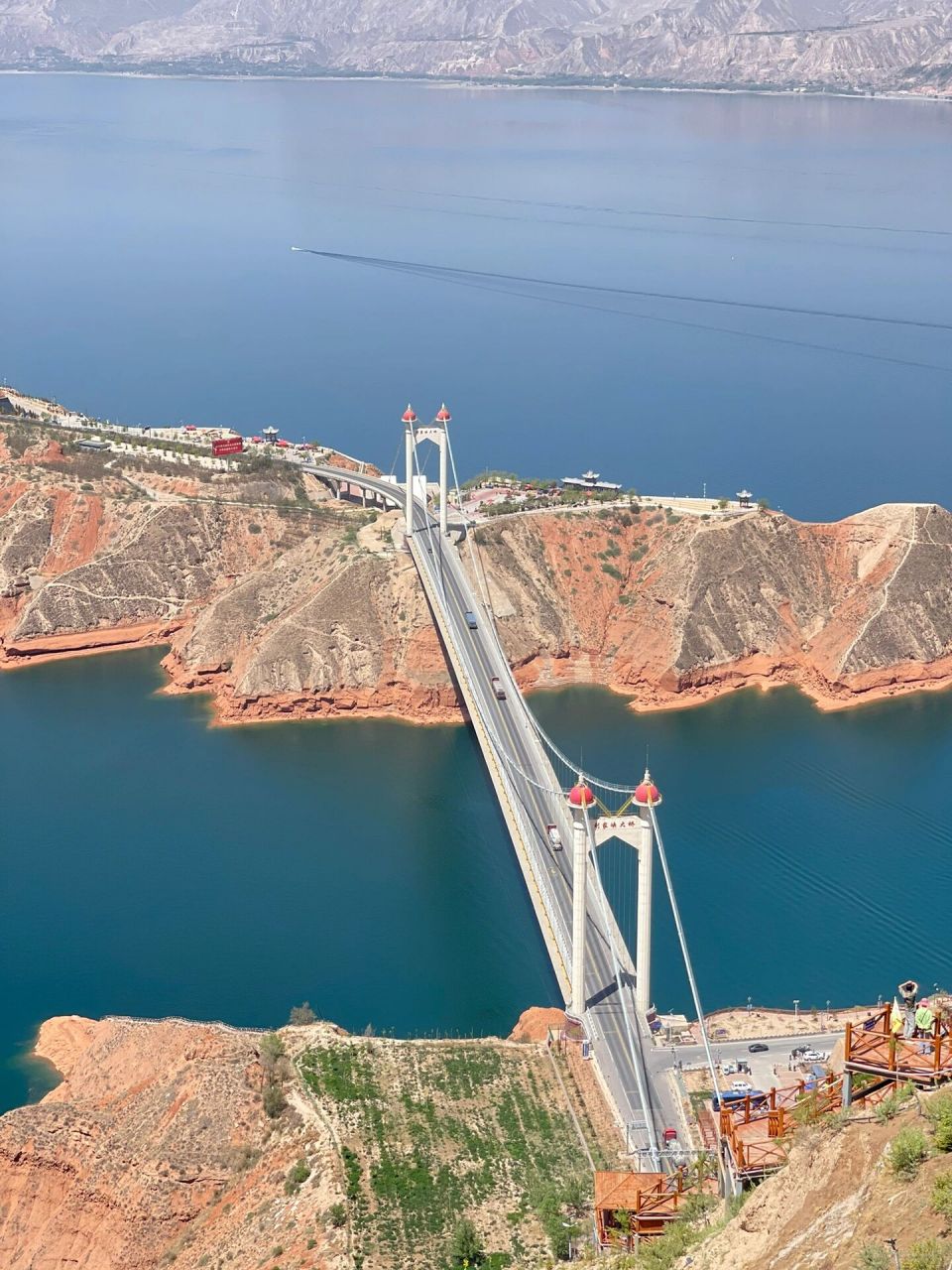 93路线:兰州汽车西站出发,乘坐兰州—刘家峡大巴至刘家峡汽车站