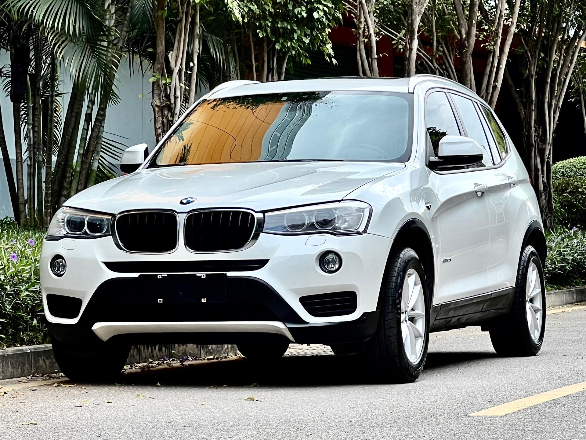 款二手多少钱行驶中的宝马x32017款2017款宝马x320款宝马x317年宝马x3