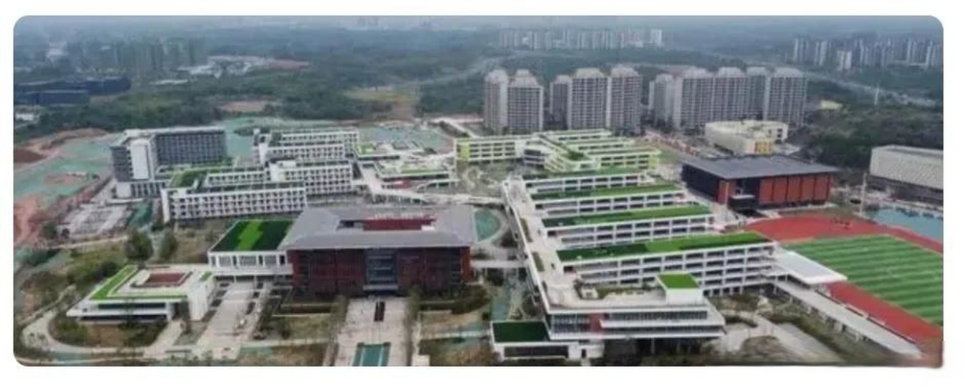 成都七中东部学校9月将投入使用 6月17日,据中国五冶集团消息,由其