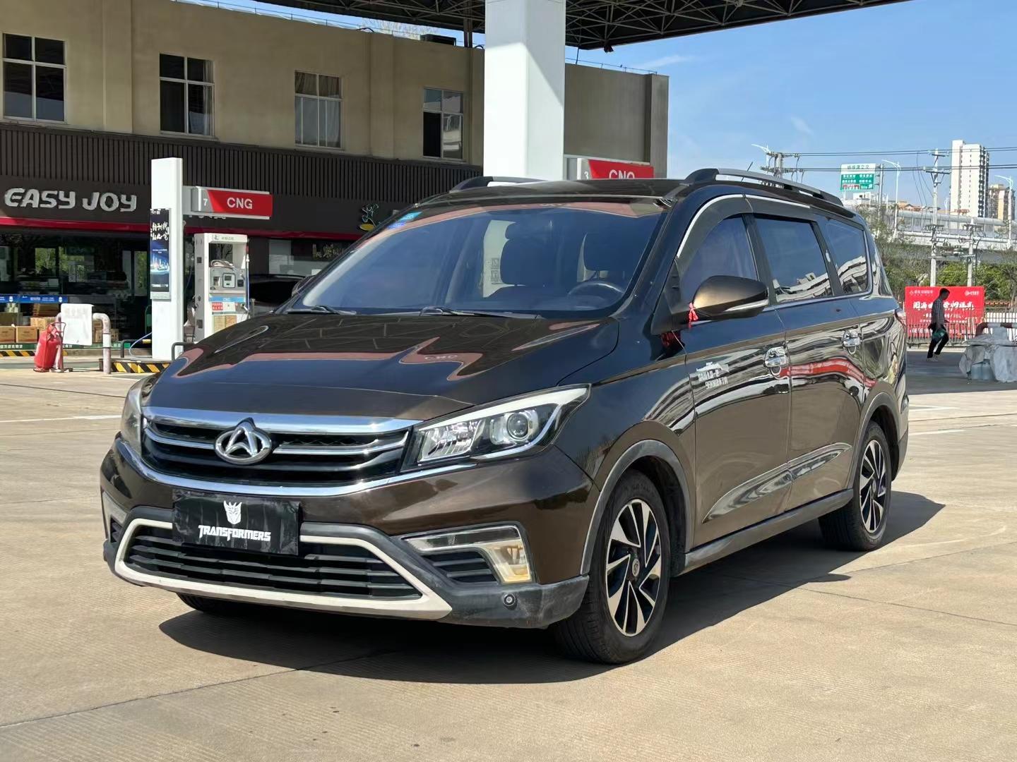 18年1月长安欧尚a800,七座mpv,手动1.6l,实表8