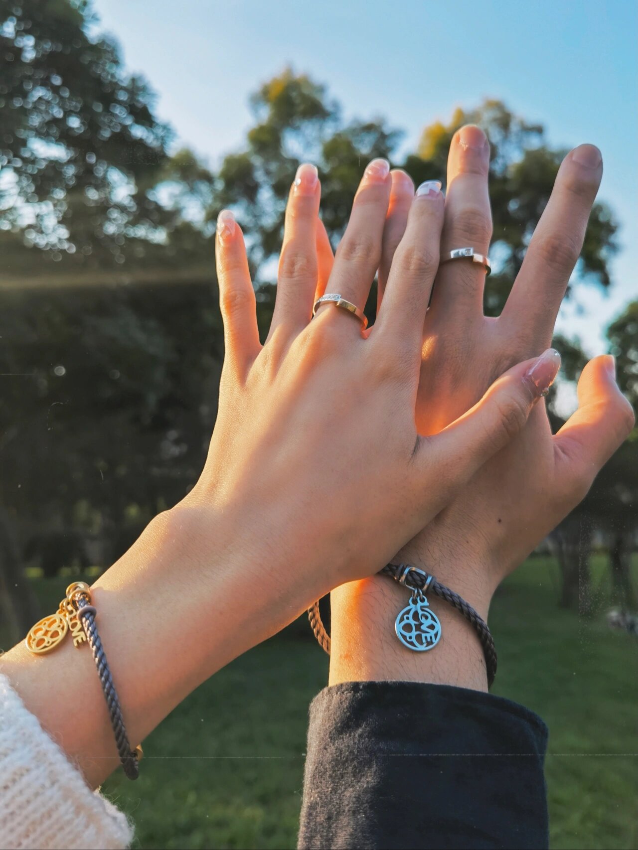 情侣创意拍照91赞爆朋友圈的情侣合照pose 最近天气都好好呀77