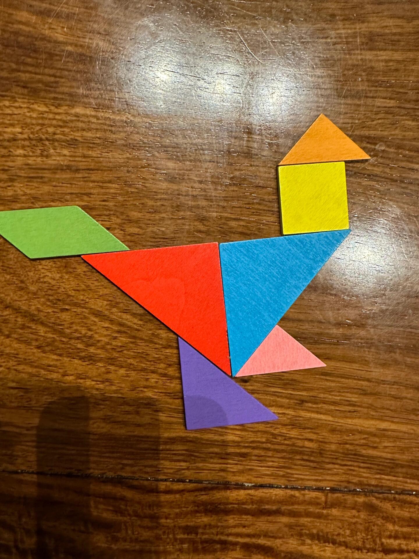 七巧板各种拼法,让孩子多练.