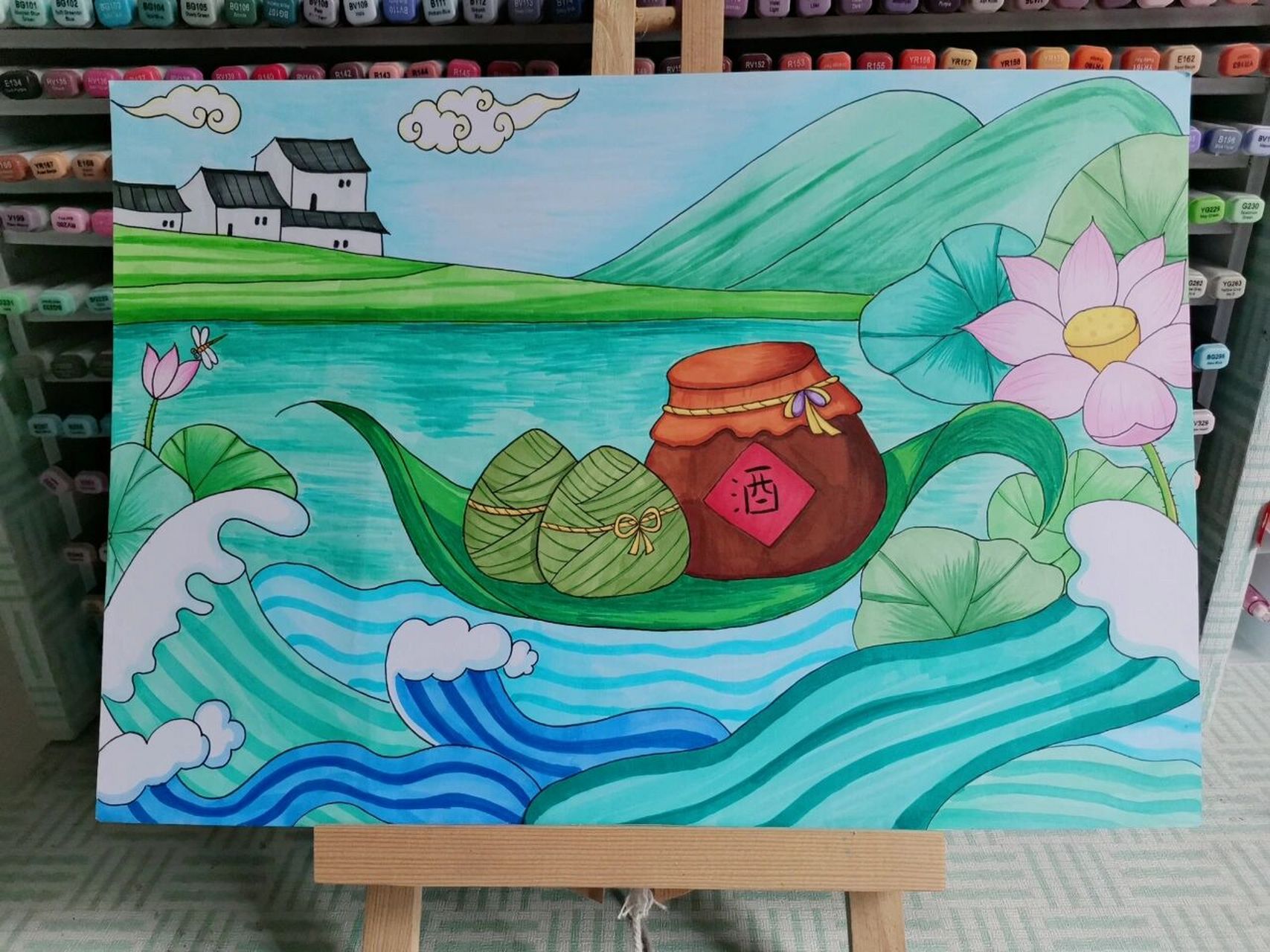 【端午节主题儿童画】 纸:荷兰白卡8k 笔:法卡勒马克笔 好久没画画了