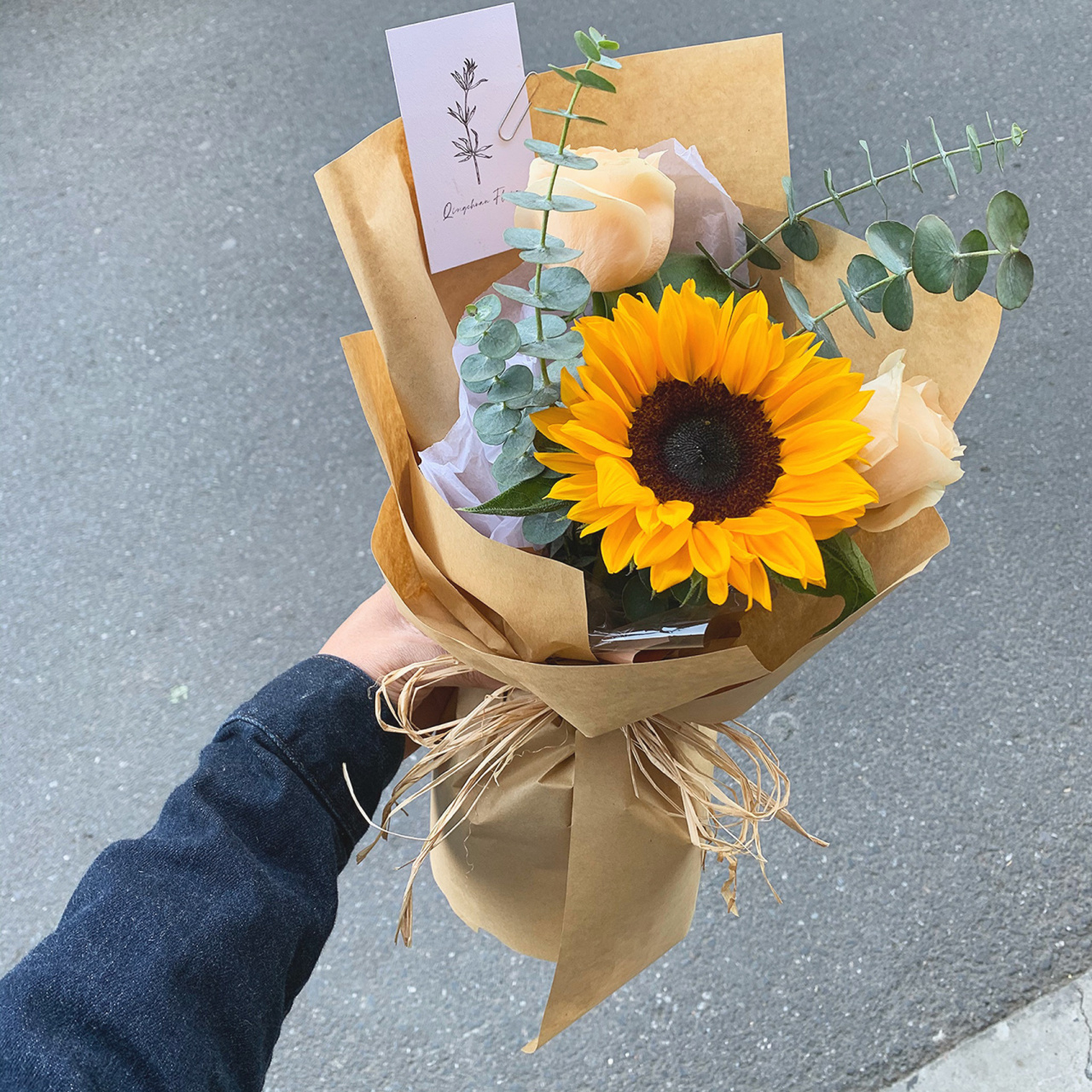 复古牛皮纸向日葵小花束97 小小的一束复古小花, 带给人温暖的小