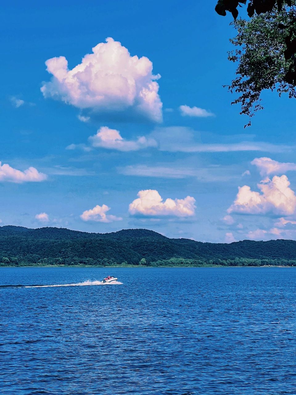 今天去了棋盘山秀湖 今天天气真好 去了棋盘山秀湖 作为沈阳人第一次