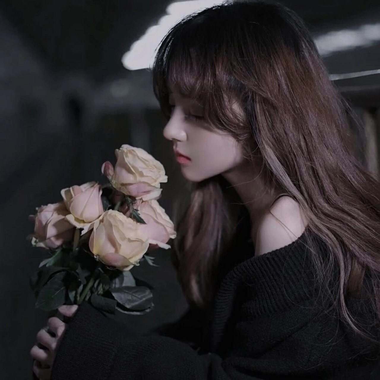 " 2,突然就不想对你说那些琐碎的杂事了.