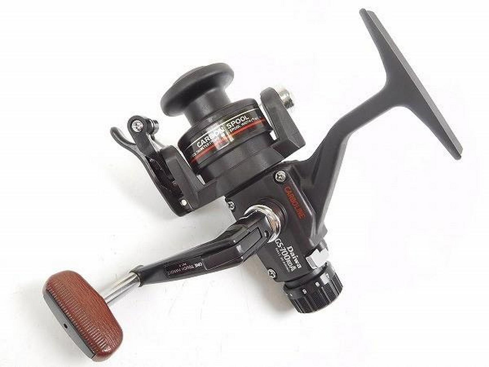 达瓦 gs-700rda 未使用品,早期的微物纺车轮,自带排线翻转离合,可实现