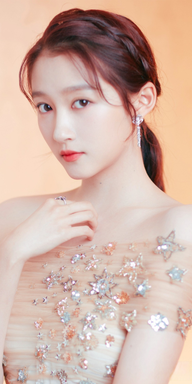 关晓彤名品代言写真壁纸组图