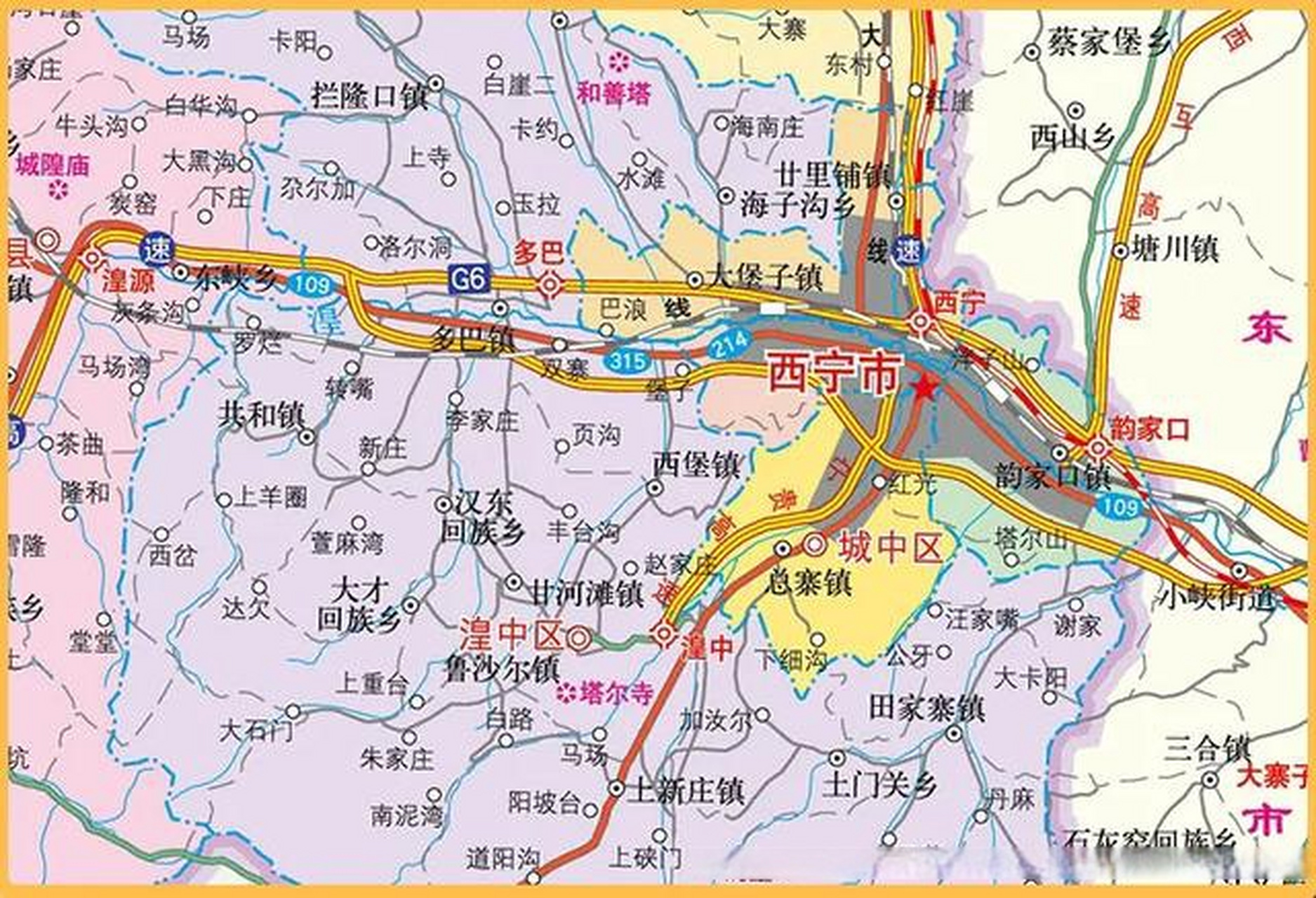 夹在湟水谷地和山谷之间,周围的山地限制了西宁市区扩大,未来的西宁市