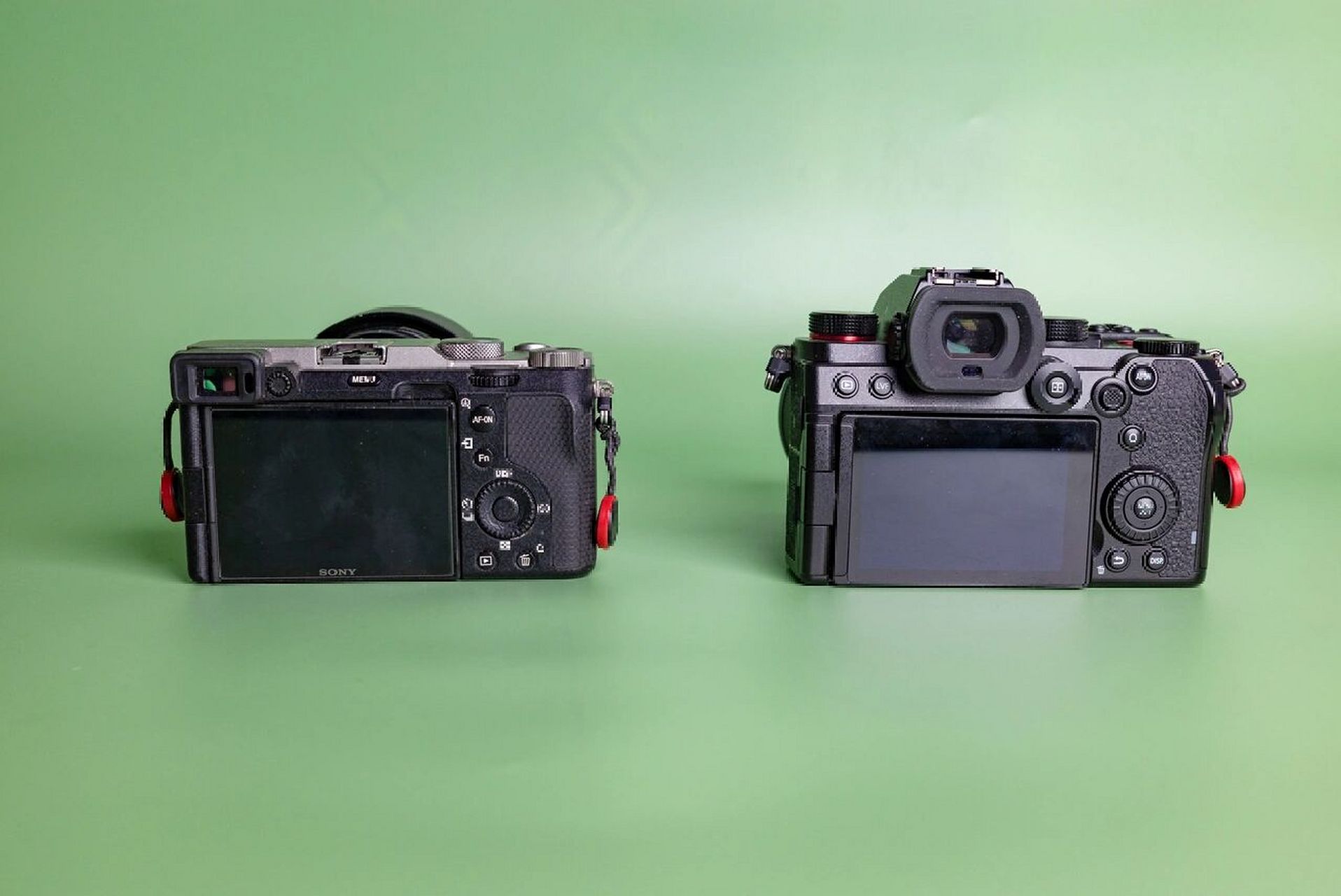 松下s5主观体验 没记错的话,我是2013年从nex6开始入坑索尼的.