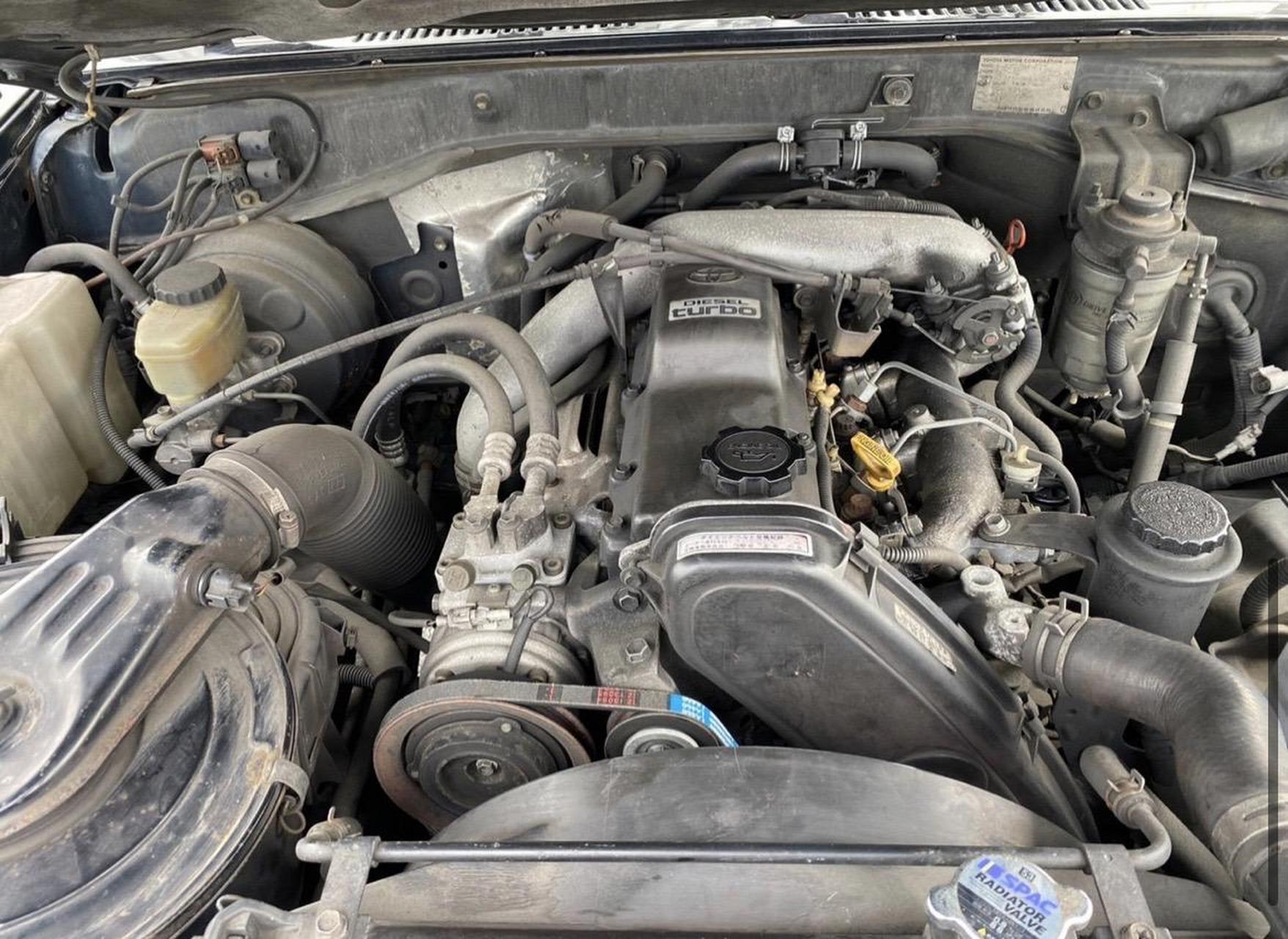 toyota第一代普拉多sx版 代号kzj78 1kz 3.0t柴油涡轮增压引擎