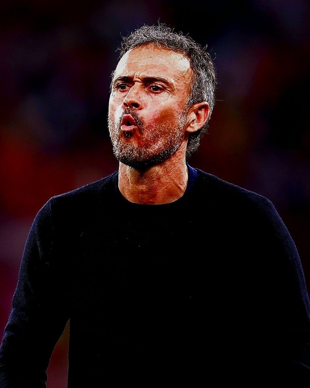 【皇马一生之敌】阿斯报:据接近恩里克的消息人士透露,西班牙教头对