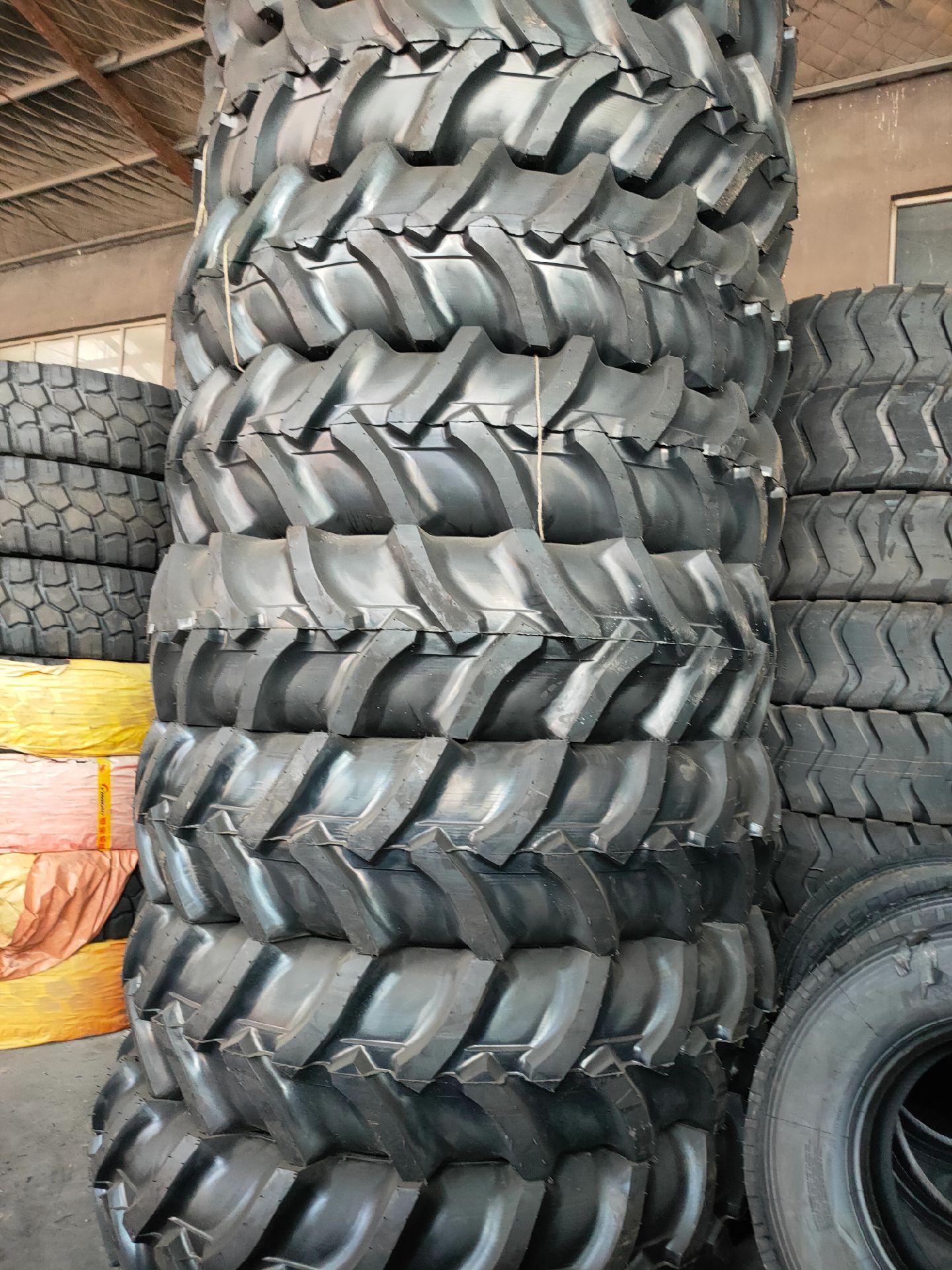 9-24人字加粗花纹轮胎.11-32