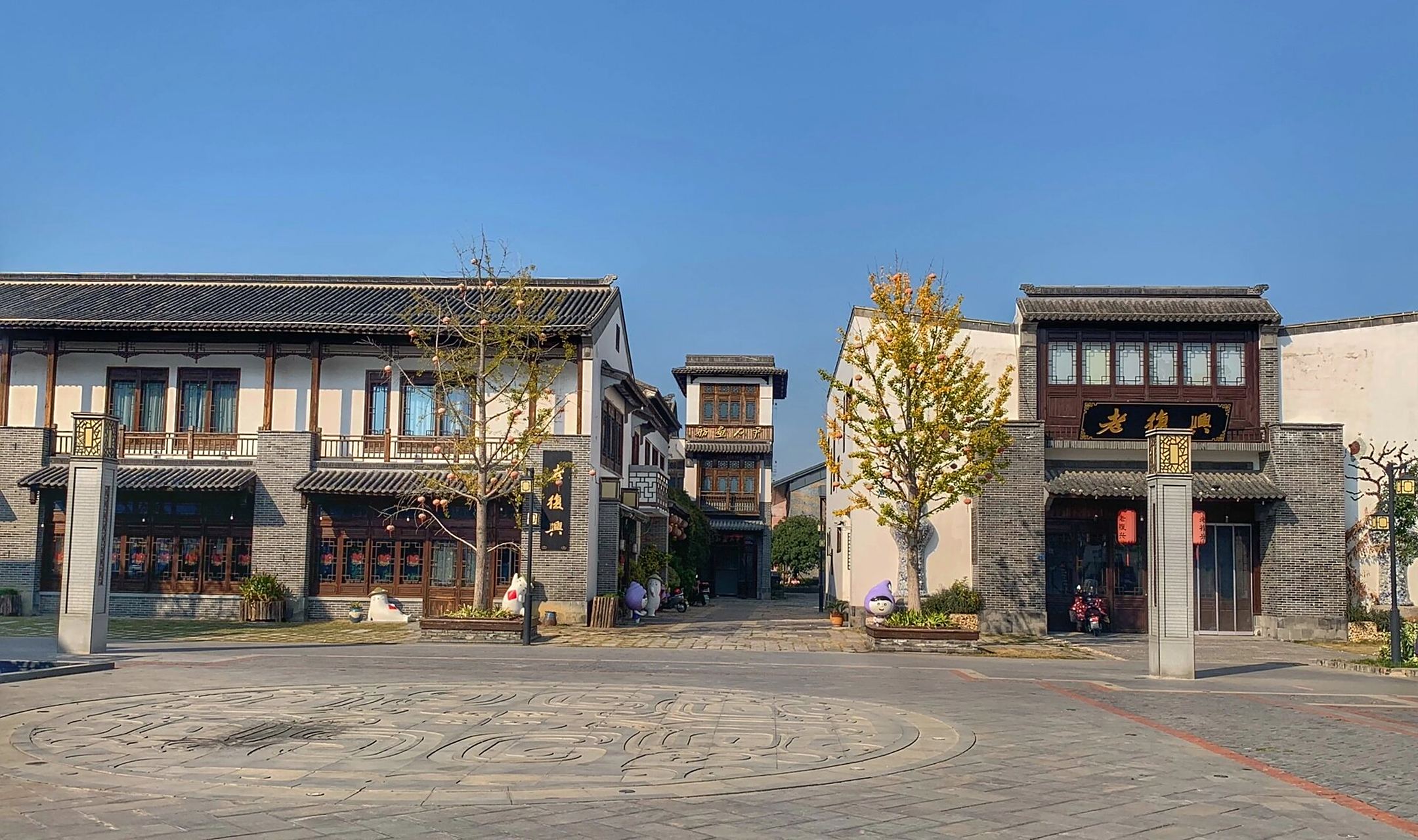 临湖而兴的千年古镇～蒋坝 在烟波浩渺的洪泽湖畔,有一座名叫"蒋坝"的