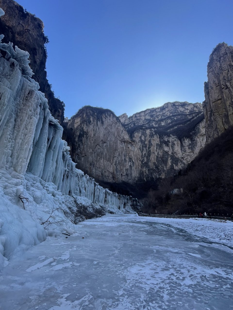 平顺通天峡事故图片