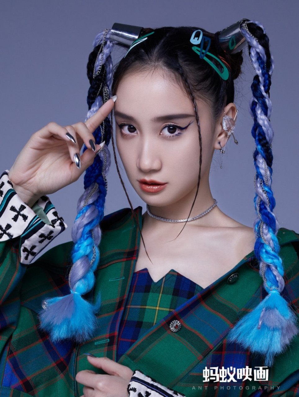 明星写真|陈彦妃2021写真来啦～ 打破常规,不被外界定义!