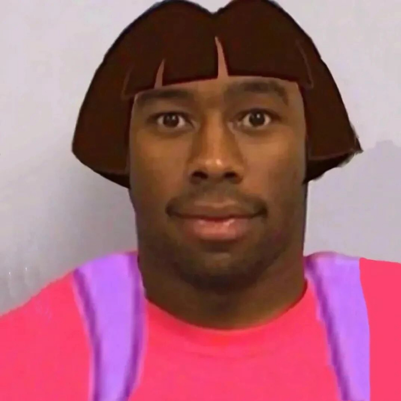 她是朵拉,是盲人 请大家多多关照 朵拉表情包太好用了哈哈哈   拿图请