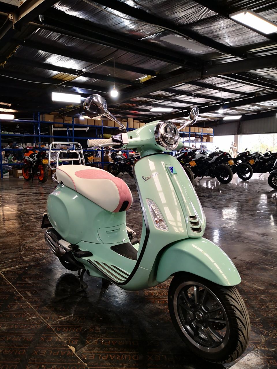 维斯帕vespa春天150 维斯帕vespa春天-车辆是2021年8月出厂,同年10月