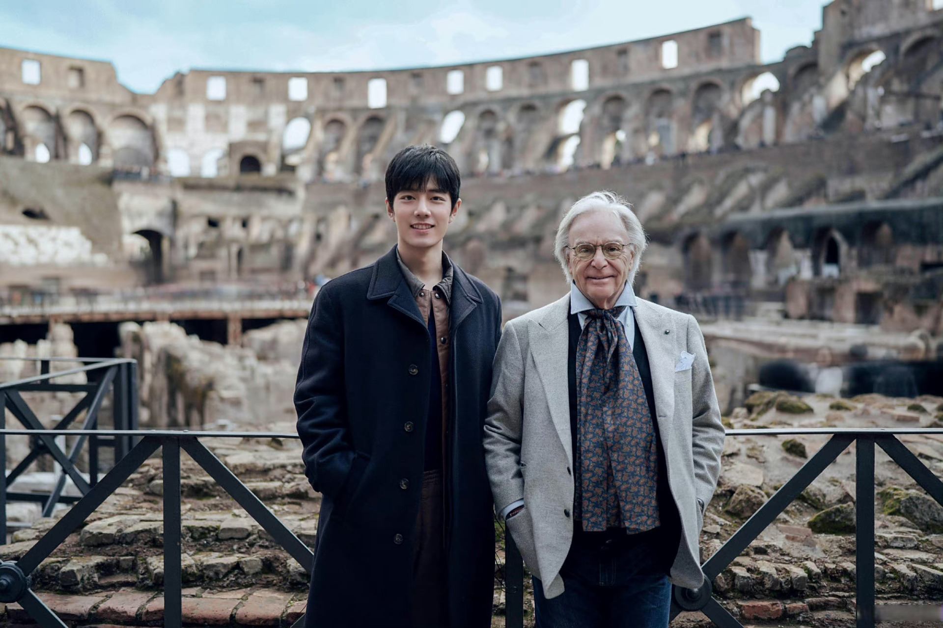 tods官博更新肖战合照 肖战和集团创始人兼总裁 diego della valle