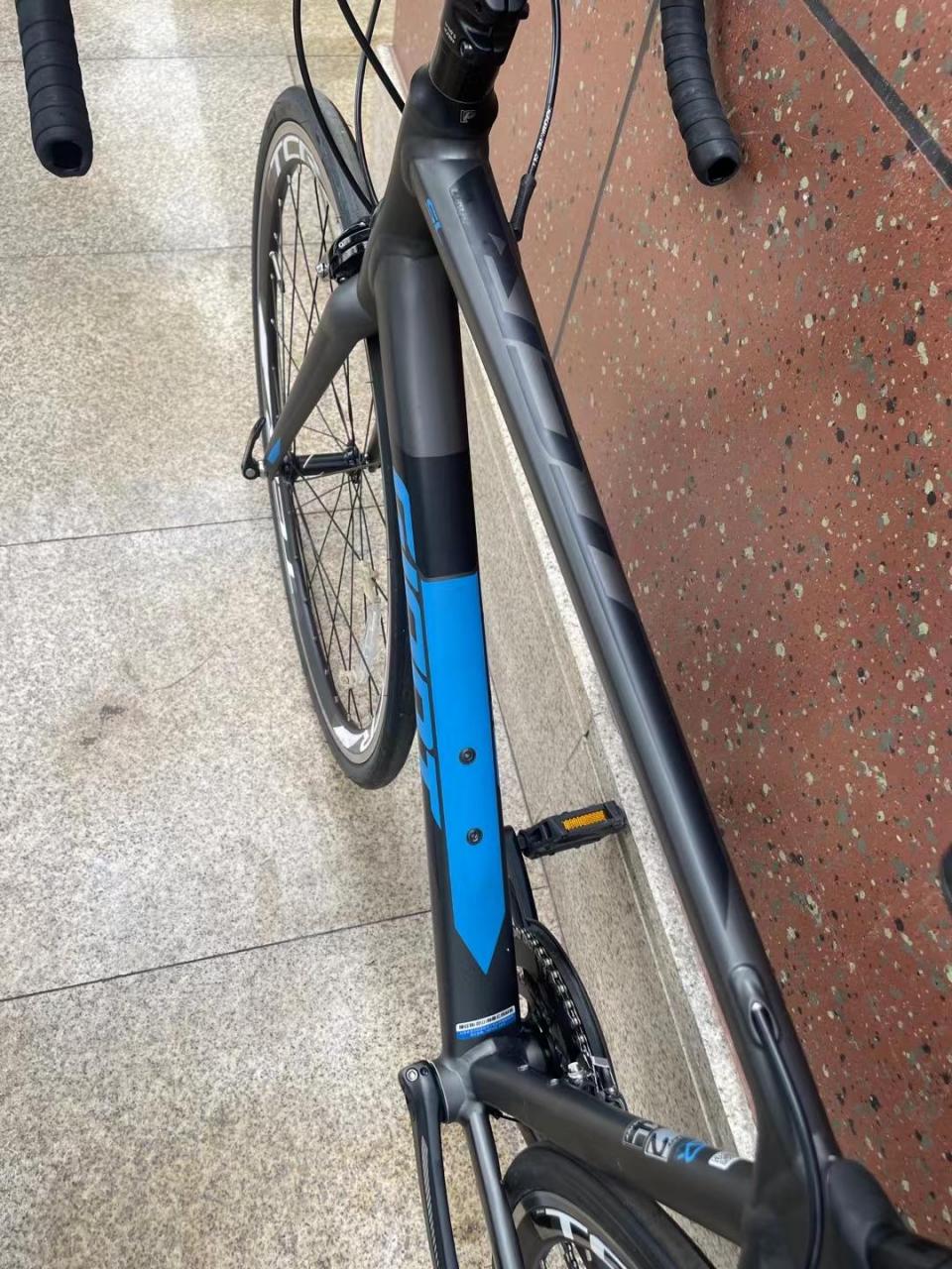 捷安特tcr sl2公路车,ml码,20速,成色好,3600