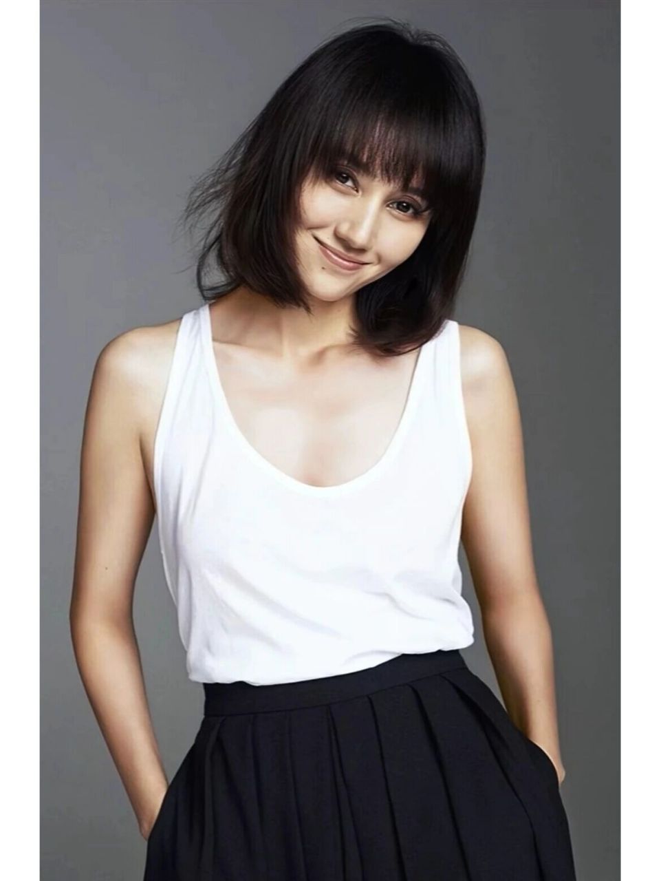 袁泉个人写真 你最喜欢哪种风格呢?请留言