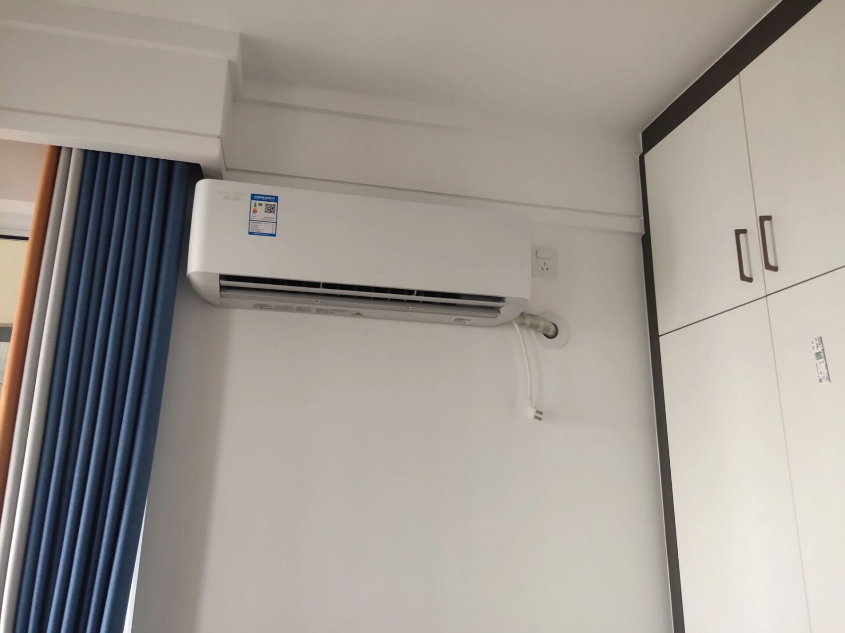 5k 挂机 x3  9k 格力润铂(主卧) 格力凉之静x2(次卧和书房) 本来想蹲