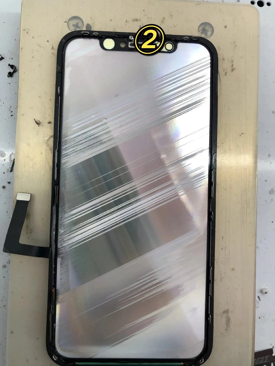 手机屏进水不需要换屏 苹果xr-11-7p-8p屏幕进液体,这种情况换背光板