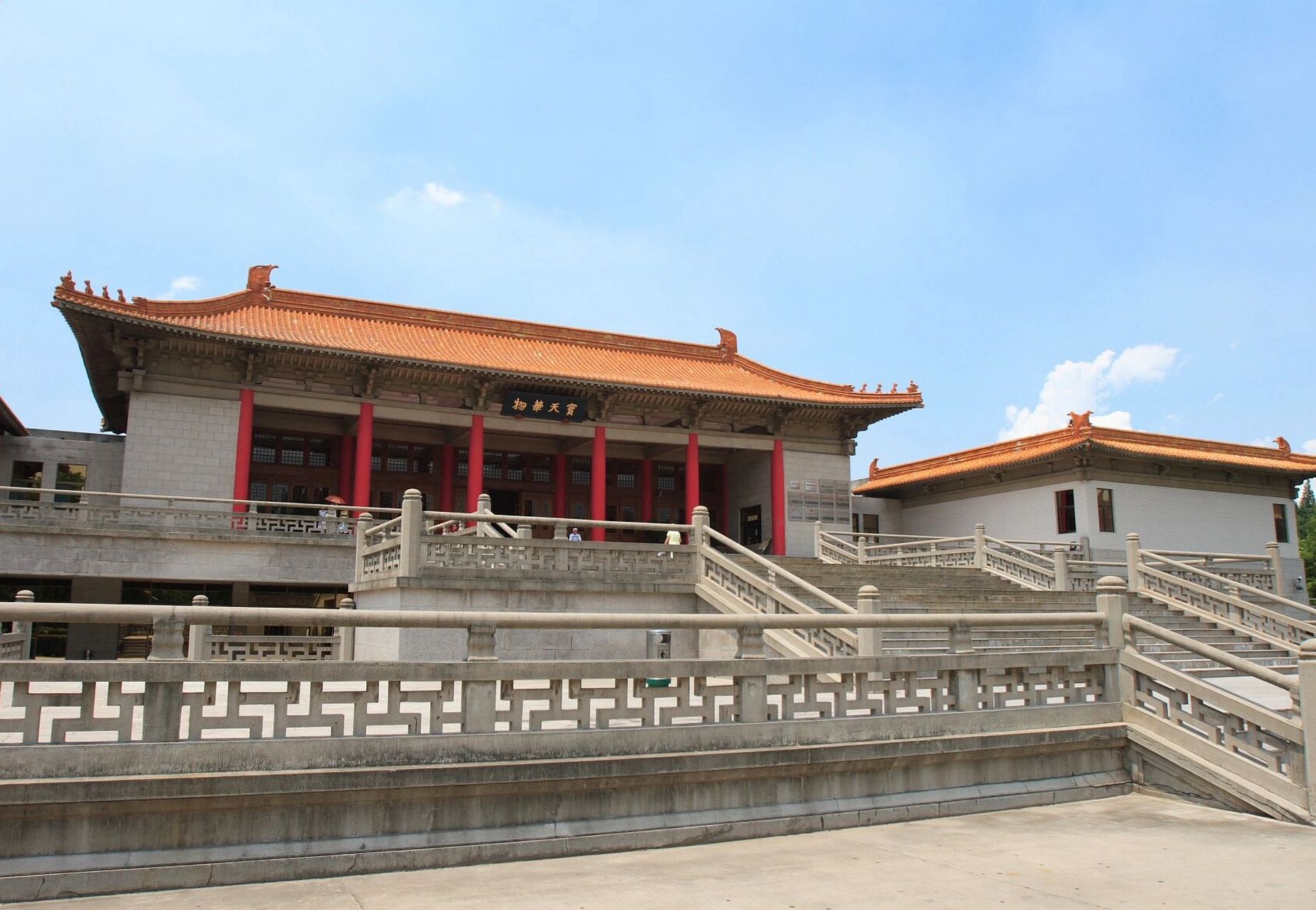 绝对不可错过的中国八大博物馆(六) 南京博物院  简介 南京博物院位于