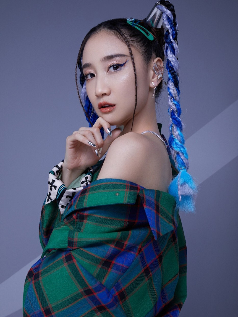 明星写真|陈彦妃2021写真来啦～ 打破常规,不被外界定义!