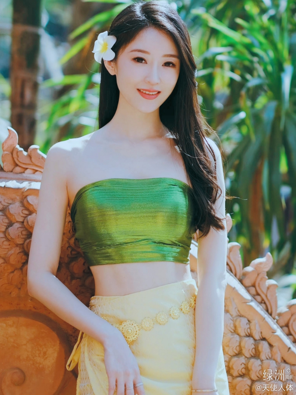 许杉,浙江电视台主持人,唯美民族风壁纸 #许杉